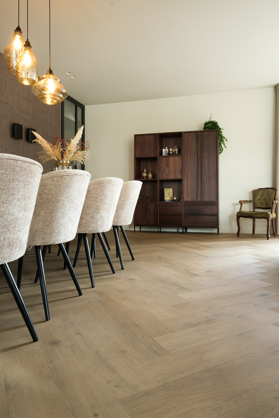 Attico herringbone XL 83